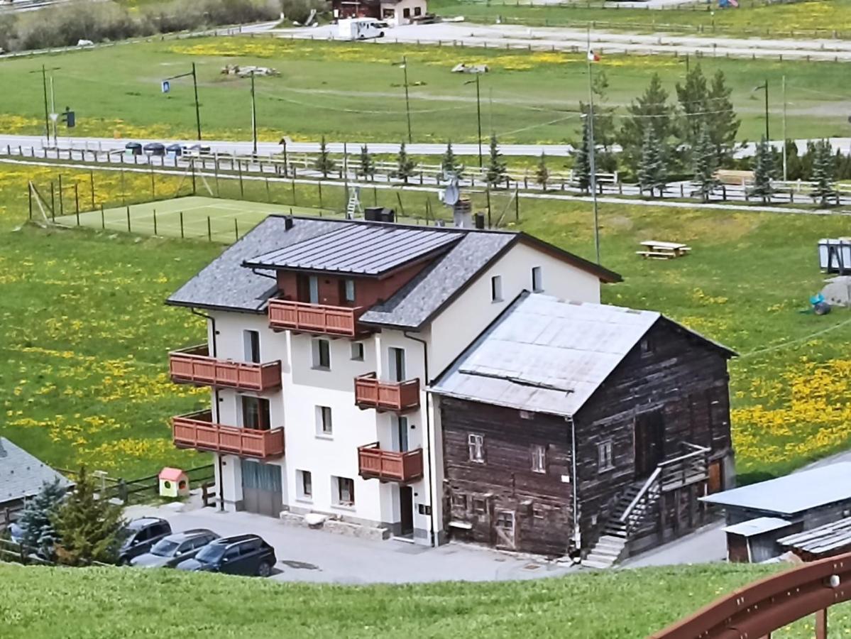 Wood Apartments Ливиньо Экстерьер фото